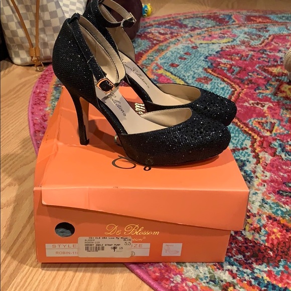 Black sparkly heels - Picture 5 of 6